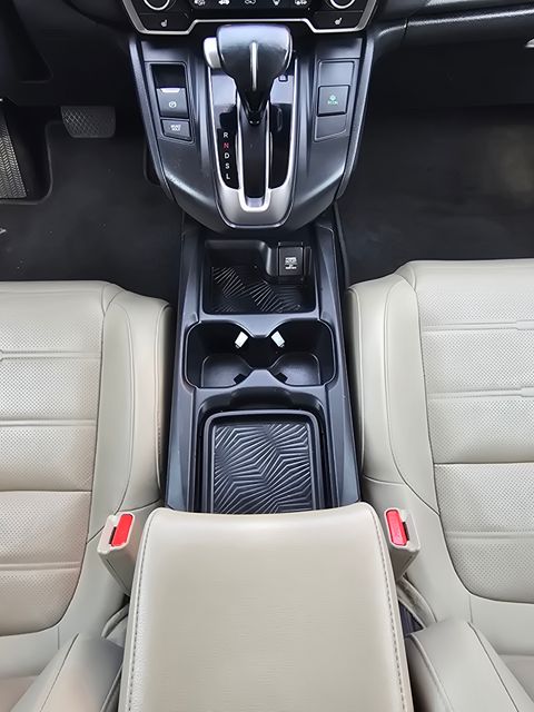 2019 Honda CR-V Touring:B02331
