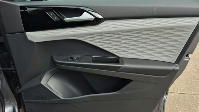 2023 Volkswagen Taos