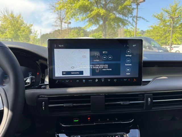 2025 Lincoln Corsair Premiere photo