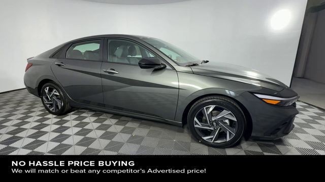 New 2025 Hyundai Elantra For Sale in Indianapolis, IN