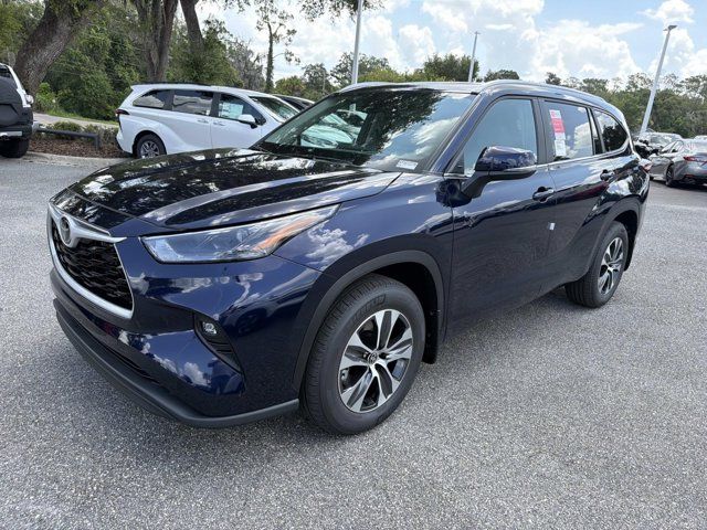 New 2026 Toyota Highlander SUV