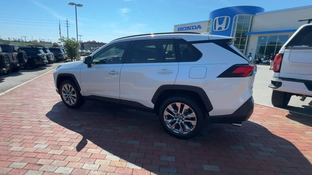 Used 2020 Toyota RAV4 SUV