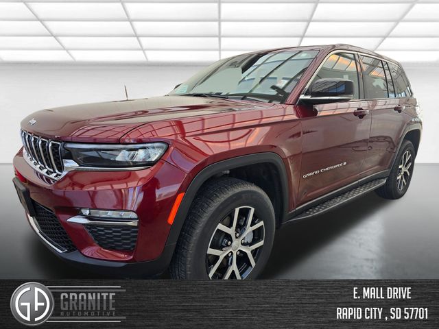 Velvet Red Pearlcoat 2025 Jeep Grand Cherokee Limited 4WD SUV / Crossover Four-Wheel Drive 8-Speed Automatic