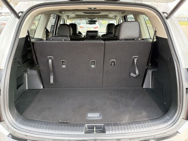 Certified Used 2022 White Kia EX image 23