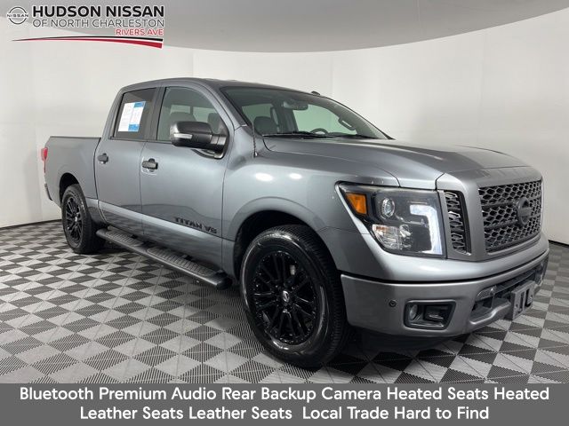 Gray (Gun Metallic) 2018 Nissan Titan Pickup Truck 4X2 7-Speed Automatic