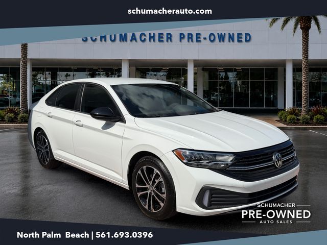 Pure White 2023 Volkswagen Jetta Sedan Front-Wheel Drive 8-Speed Automatic