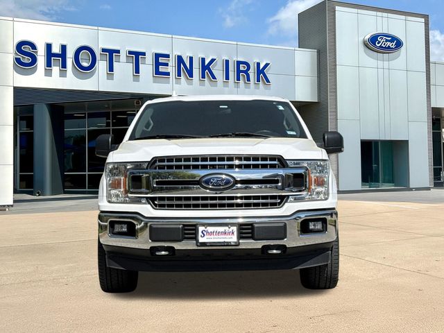 Used 2018 White Ford XLT image 2