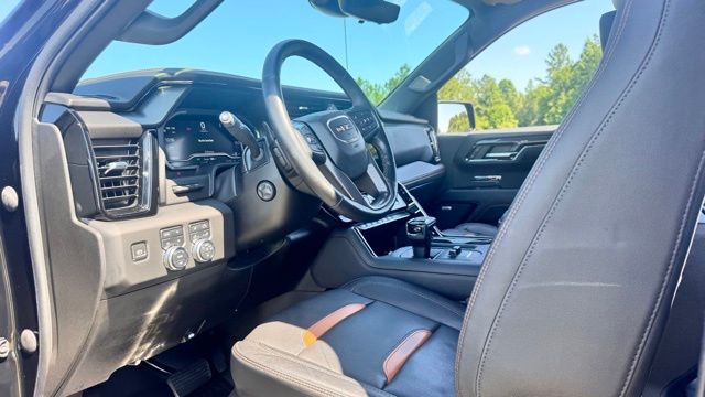 used 2024 GMC Sierra 1500 car, priced at $58,597