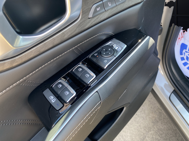 Certified Used 2026 Gray Kia X-Line SX Prestige image 37