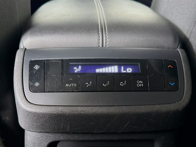 2022 Glacier White Nissan Pathfinder S FWD SUV