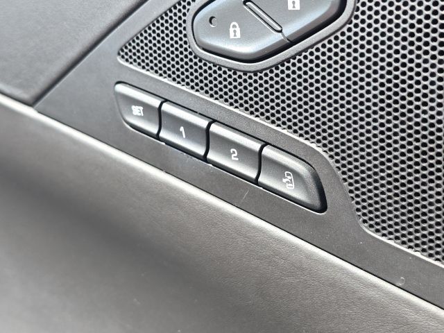 2014 Chevrolet Corvette Stingray Base:43974A2