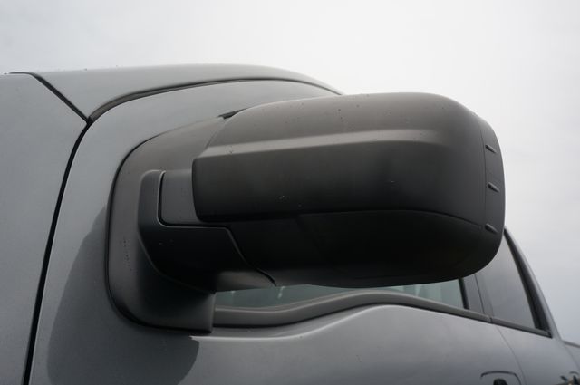 2024 Nissan Titan SV - Photo 62