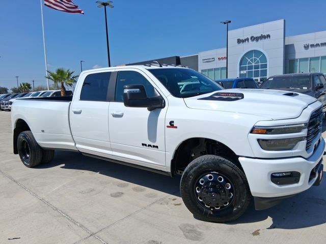 2026 RAM 3500 Laramie 4X4 Crew Cab LWB's photo