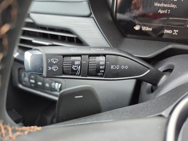 2026 GMC Acadia AT4 AWD
