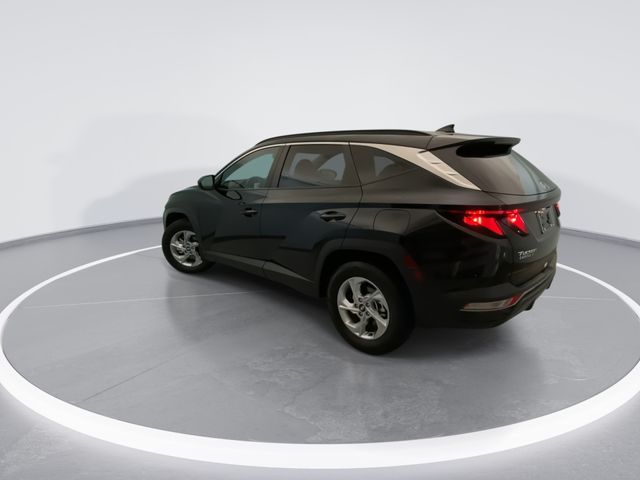 Used 2024 Black Hyundai SEL image 4
