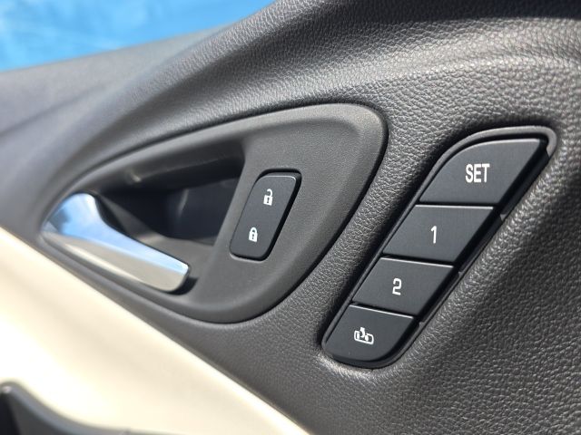 2024 Buick Encore GX Avenir:C02570