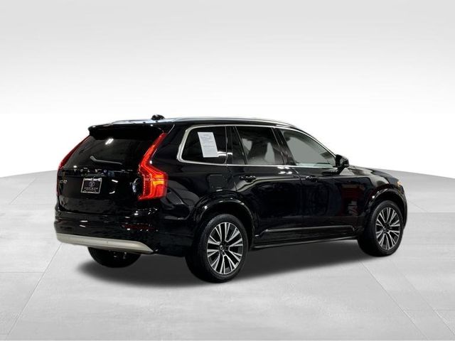 2022 Volvo XC90 T5 Momentum 5