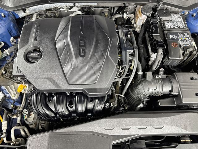 Used 2020 Blue Hyundai SE image 27