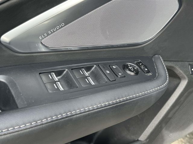 used 2020 Acura RDX car, priced at $27,474