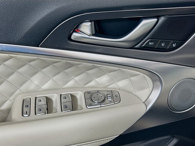 Thumbnail: 2025 Genesis G70 - 18