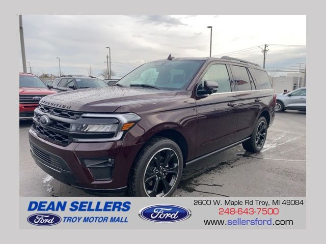 Jewel Red Metallic Tinted Clearcoat 2024 Ford Expedition Limited 4WD SUV / Crossover Four-Wheel Drive Automatic