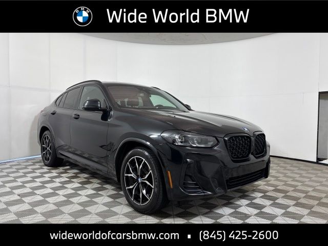 2023 BMW X4 xDrive30i
