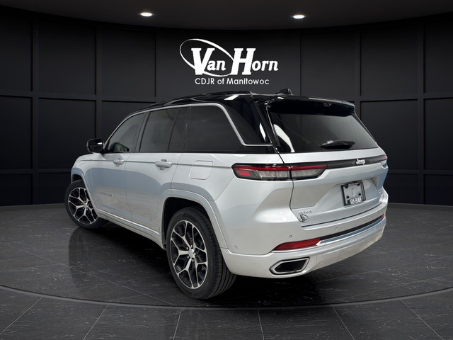 Used 2024 Silver Zynith Jeep Summit Reserve image 5