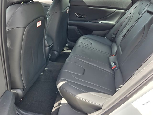 2026 Hyundai Elantra - $23,786
