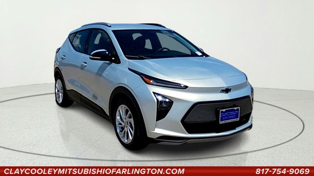 2022 Chevrolet Bolt EUV LT's photo