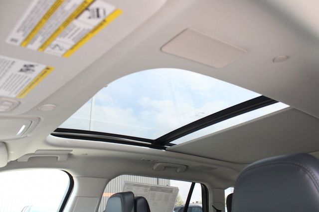 New 2026 Black Lincoln Reserve image 5