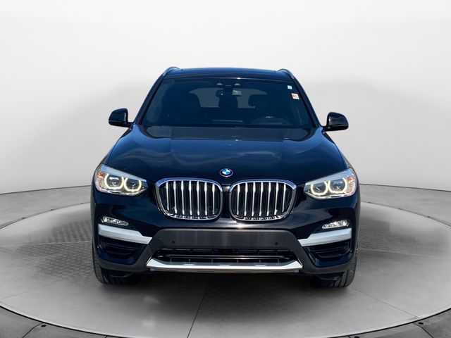 BMWX38