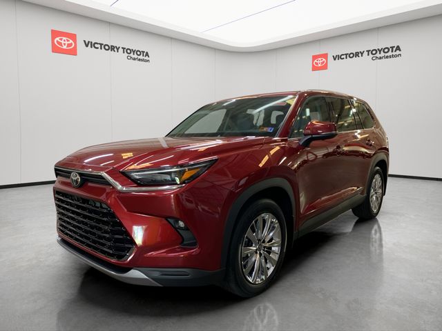 2025 Toyota Grand Highlander Platinum's photo