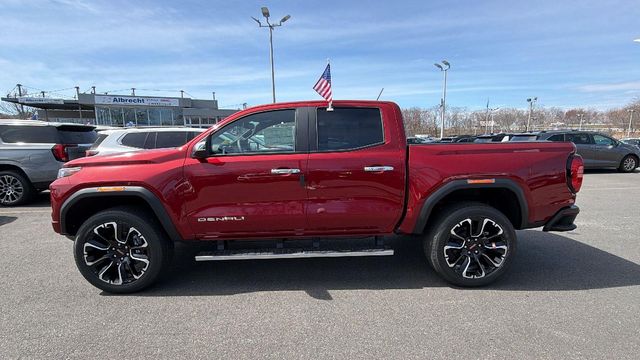 View vehicle photo 4