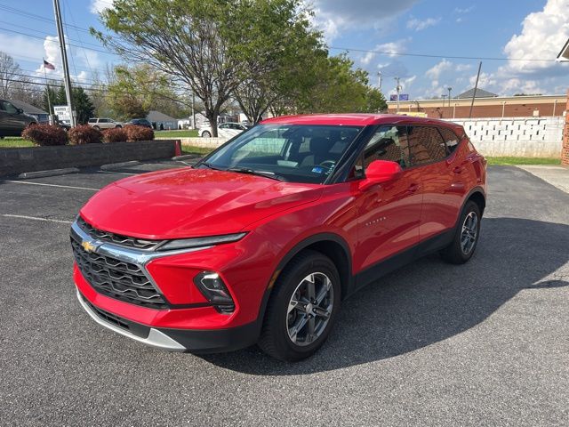 View vehicle photo 2