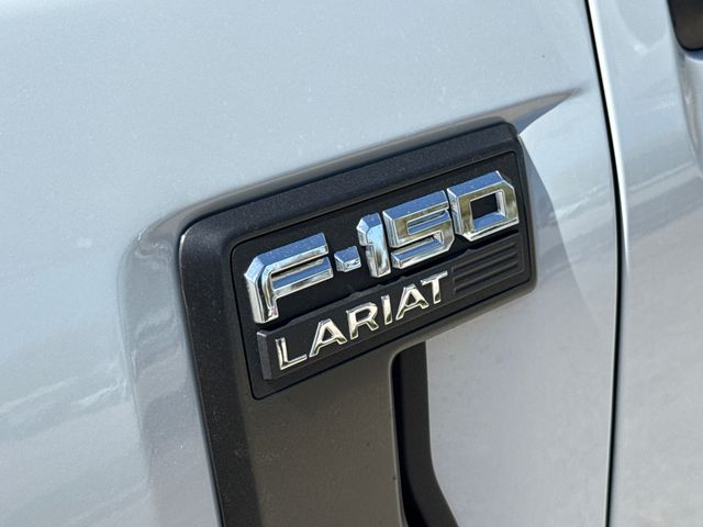 Used 2022 White Ford Lariat image 6