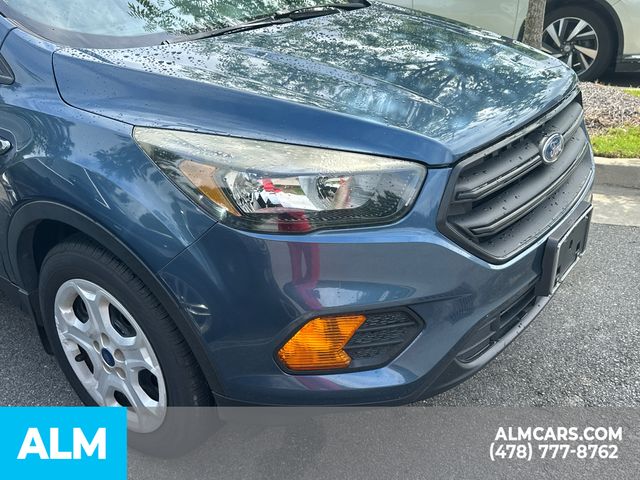 Used 2018 Blue Ford S image 9