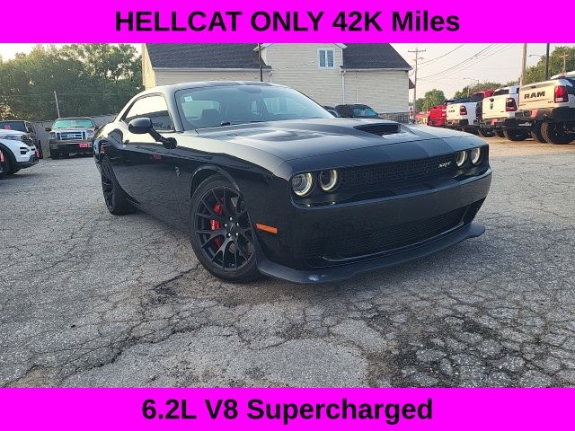 2016 Dodge Challenger SRT Hellcat RWD