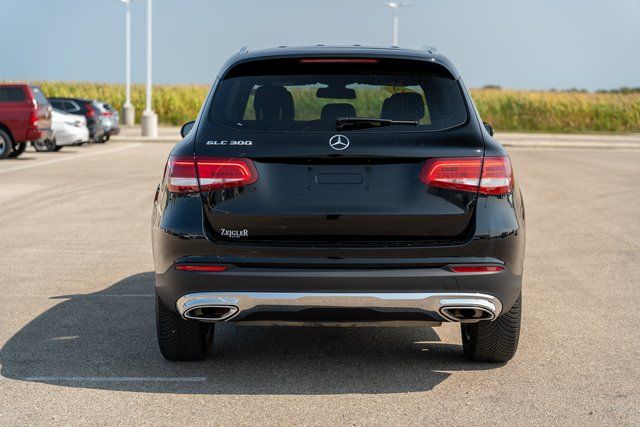 2019 Mercedes-Benz GLC GLC 300 6