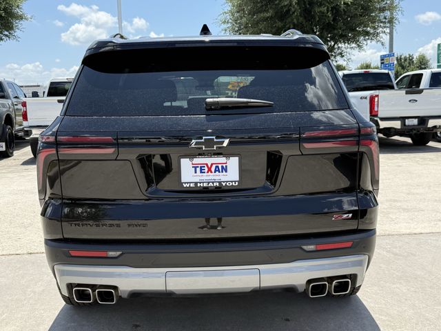 2025 Chevrolet Traverse Z71 - 4