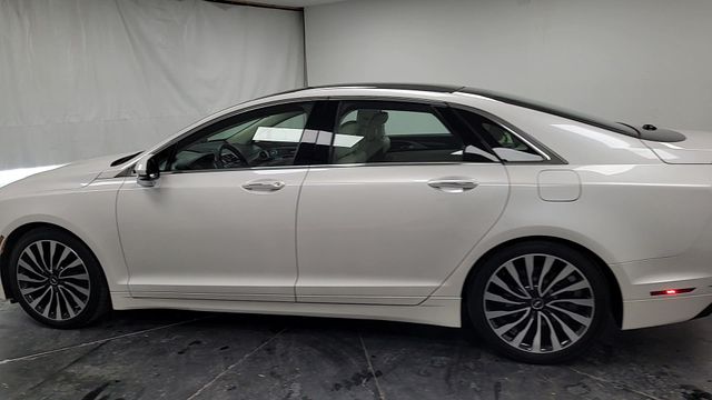 2017 – Lincoln – MKZ
