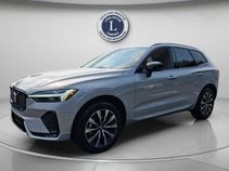 4 Dr 2025 Volvo XC60 B5 Plus Dark Theme AWD SUV / Crossover All-Wheel Drive Automatic