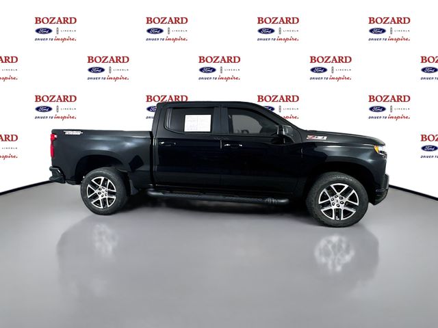 2019 Black Chevrolet Silverado 1500 LT Trail Boss 4X4 Truck