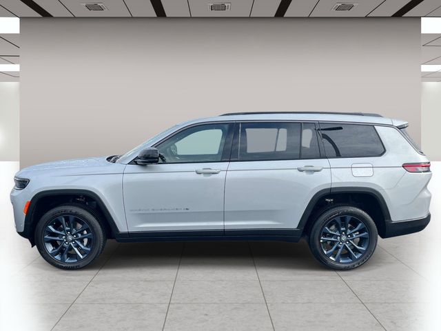 New 2026 Silver Jeep Limited image 7