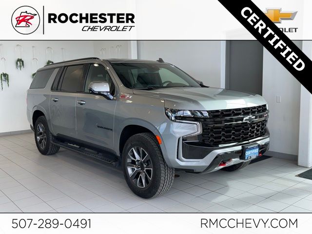 Sterling Gray Metallic 2024 Chevrolet Suburban Z71 4WD SUV / Crossover Four-Wheel Drive