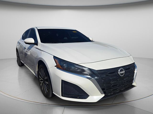 2025 Nissan Altima - $19,999