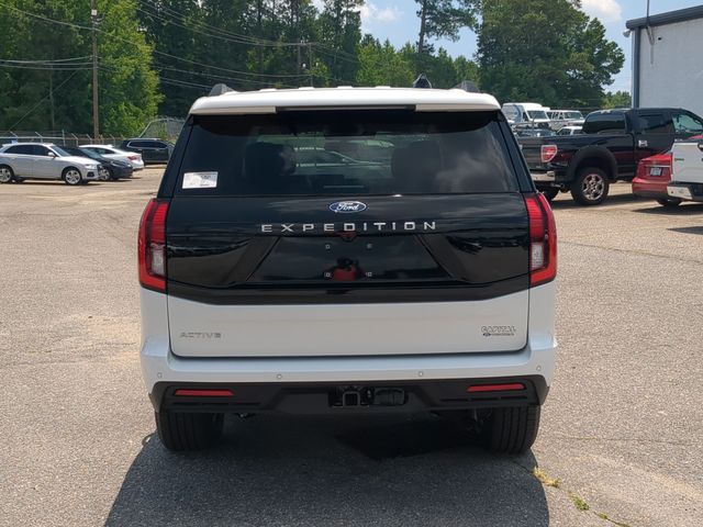 New 2026 Star White Metallic Tri-Coat Ford Active image 12