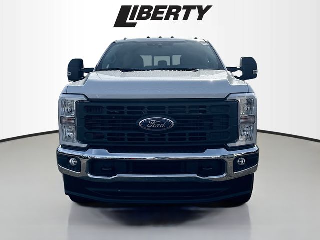 2025 Ford F-250SD XL photo