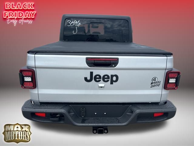 2024 Jeep Gladiator  6