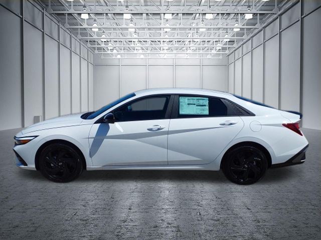 White 2026 Hyundai Elantra Sedan Front-Wheel Drive Continuously Variable Transmission