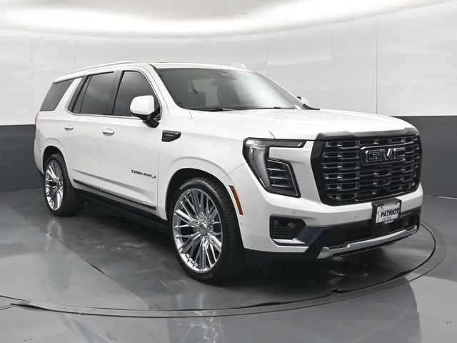 White Frost Tricoat 2025 GMC Yukon SUV / Crossover Four-Wheel Drive 